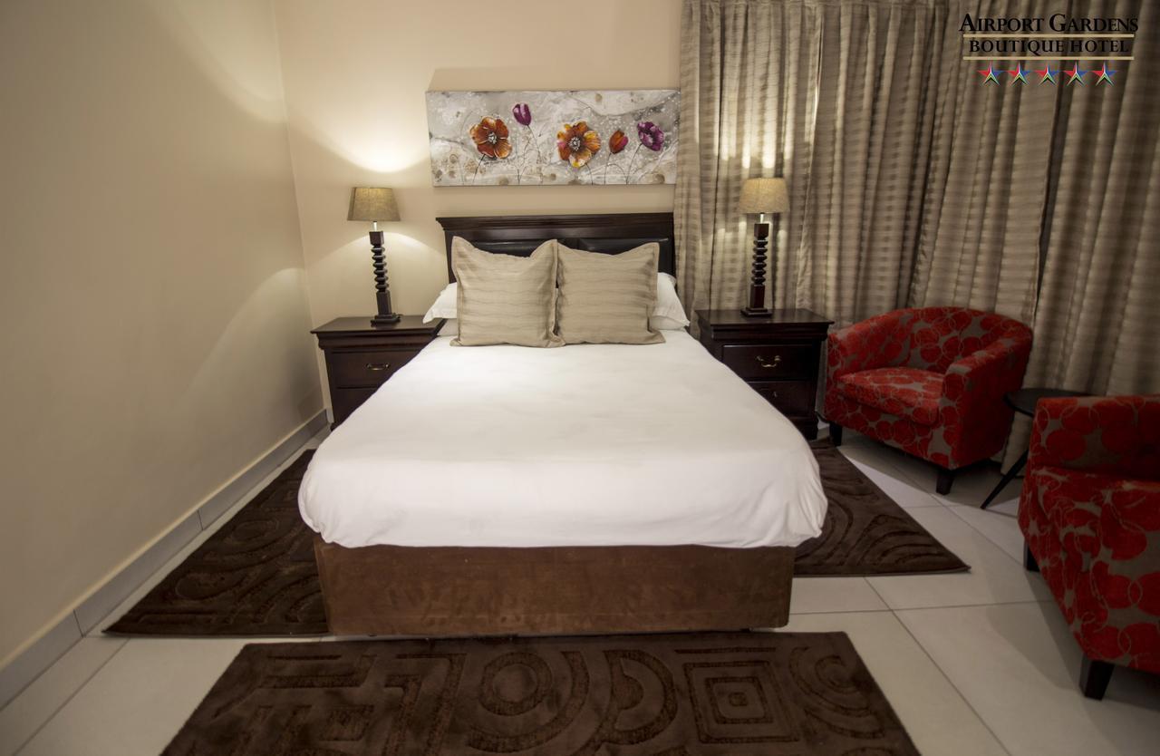 Airport Gardens Boutique Hotel บ็อคสเบิร์ก ภายนอก รูปภาพ